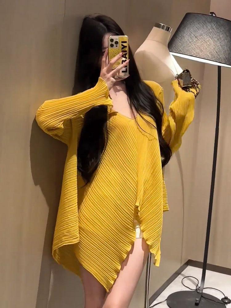 Women s Korean Chic Yellow Sun Protection Pleated Shirt - Irregular, Long-Sleeve, Lightweight Summer Cover-Up S жовтий
Women s Korean Chic Yellow Sun Protection Pleated Shirt - Irregular, Long-Sleeve, Lightweight Summer Cover-Up S жовтий