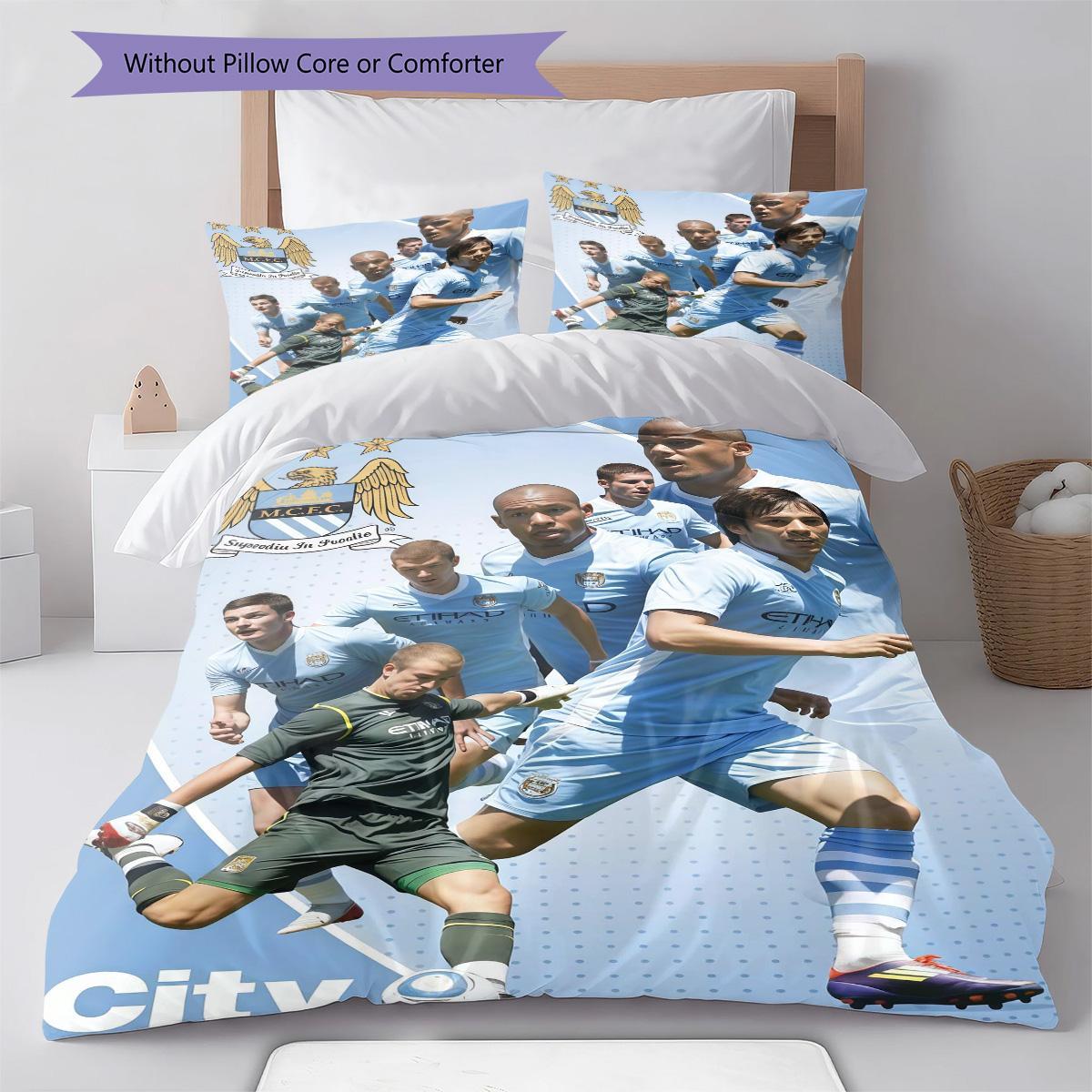 MCFC poster RugPattern Bedding Quilt Set Quilt Cover Pillowcase Home Decoration Birthday Gift (1 * duvet cover + 2 * pillowcase, without core) 135x200cm
MCFC poster RugPattern Bedding Quilt Set Quilt Cover Pillowcase Home Decoration Birthday Gift (1 * duvet cover + 2 * pillowcase, without core) 135x200cm