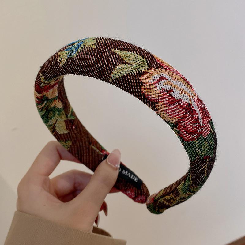 Роскошное женское украшение на голову Винтажный тканевый ободок с цветочной вышивкой для женщин Шоппинг Вечеринка Свадебная фотосессия Обруч для волос
Роскошное женское украшение на голову Винтажный тканевый ободок с цветочной вышивкой для женщин Шоппинг Вечеринка Свадебная фотосессия Обруч для волос