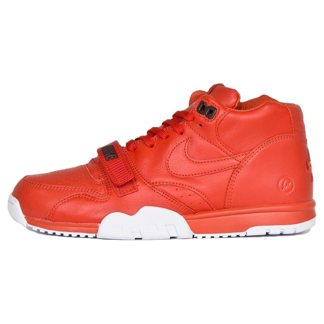 Мужские кроссовки Nike Fragment Design x Air Trainer 1 Mid SP Rust Оранжево-Ржаво-Белый 806942-881
Мужские кроссовки Nike Fragment Design x Air Trainer 1 Mid SP Rust Оранжево-Ржаво-Белый 806942-881