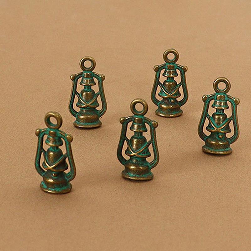 Кукольный домик имитация мини маленькая масляная лампа ручной работы сделай сам креативная модель домашнего декора аксессуар
Кукольный домик имитация мини маленькая масляная лампа ручной работы сделай сам креативная модель домашнего декора аксессуар