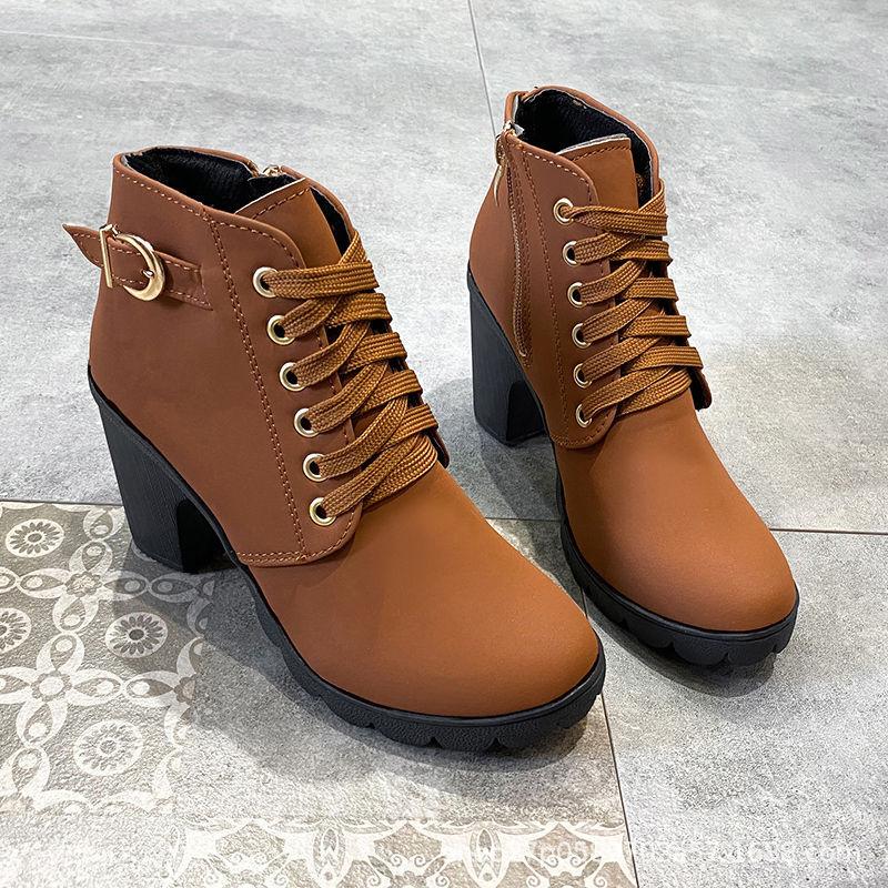 Ботинки Martin женские 2024 осень-зима с круглым носком на толстом каблуке короткие ботинки повседневные на высоком каблуке со шнуровкой сбоку молния модные универсальные трендовые 42
Ботинки Martin женские 2024 осень-зима с круглым носком на толстом каблуке короткие ботинки повседневные на высоком каблуке со шнуровкой сбоку молния модные универсальные трендовые 42