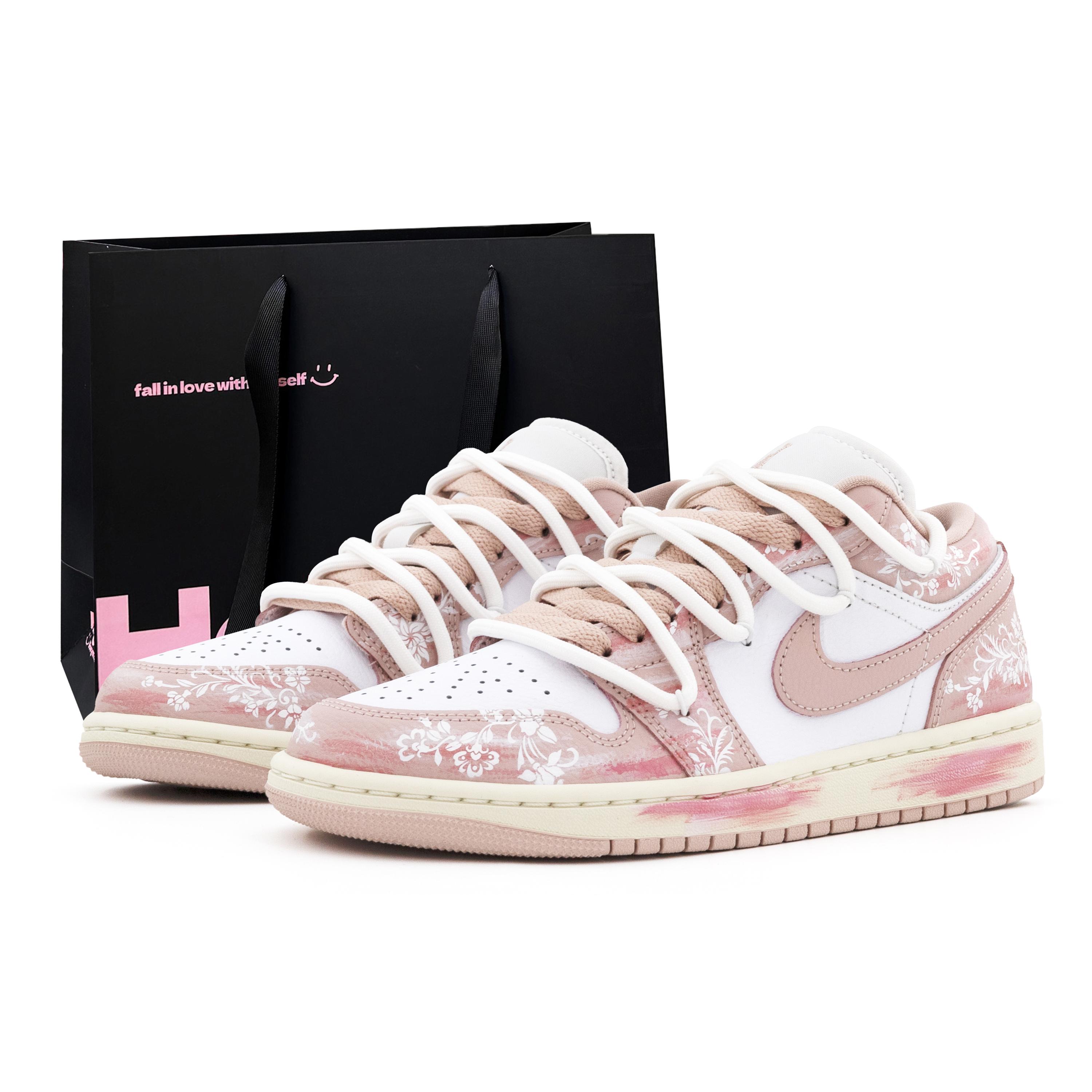 Jordan Air Jordan 1 Abrasion Resistant Abrasion Resistant Low top Skateboard Shoes Women s Haze Pink DC0774-162(team-A) 36.5
Jordan Air Jordan 1 Abrasion Resistant Abrasion Resistant Low top Skateboard Shoes Women s Haze Pink DC0774-162(team-A) 36.5