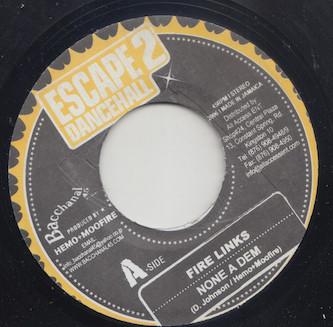 7inch Record FIRE LINKS FRISCO KID None A Dem HeYa NONE Escape 2 Danceh Jamaica Reggae Ska Dub Used
7inch Record FIRE LINKS FRISCO KID None A Dem HeYa NONE Escape 2 Danceh Jamaica Reggae Ska Dub Used