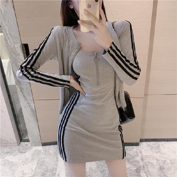 Autumn suit female Korean version fashion waist sexy hip wrap Internet celebrity style dress two-piece tide s recommended within 42.5kg
Autumn suit female Korean version fashion waist sexy hip wrap Internet celebrity style dress two-piece tide s recommended within 42.5kg