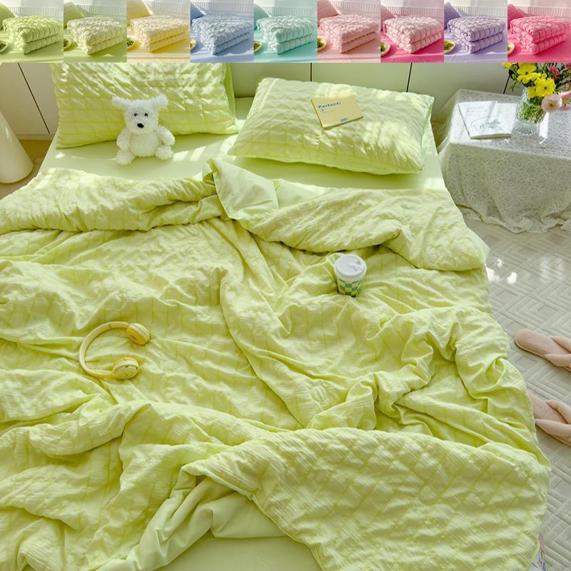 Bubble Wash Cotton Quilted Spring Summer Quilt Soft Comfortable Washable Double Quilts Summer Blanket Queen Breathable Blankets 150x200cm
Bubble Wash Cotton Quilted Spring Summer Quilt Soft Comfortable Washable Double Quilts Summer Blanket Queen Breathable Blankets 150x200cm