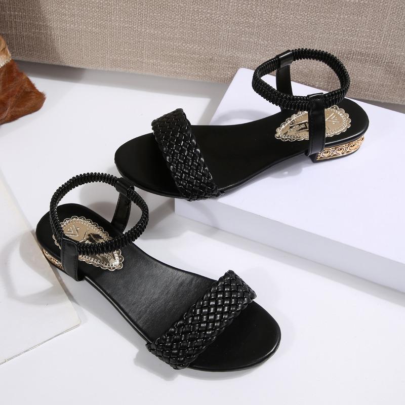 Block Heel Sandals Fashion Round Toe Open Toe Slip Strap Soft Sole Non-Slip Plus Size Shoes 35 чёрный
Block Heel Sandals Fashion Round Toe Open Toe Slip Strap Soft Sole Non-Slip Plus Size Shoes 35 чёрный