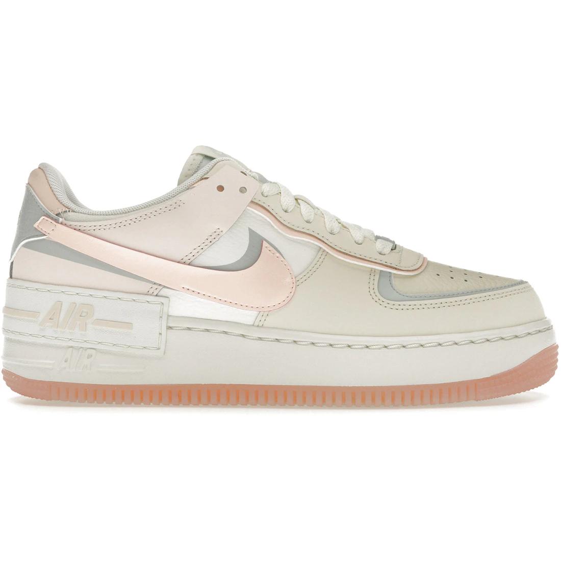 Sneaker Nike Air Force 1 Low Shadow Coconut Milk Crimson Tint (Women s)(DZ1847-105) 42
Sneaker Nike Air Force 1 Low Shadow Coconut Milk Crimson Tint (Women s)(DZ1847-105) 42