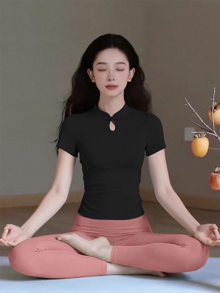2026 Women s Slim Fit Yoga Top with Frog Button - Short Sleeve Pilates Training Fitness Set S (80-100 lbs)
2026 Women s Slim Fit Yoga Top with Frog Button - Short Sleeve Pilates Training Fitness Set S (80-100 lbs)