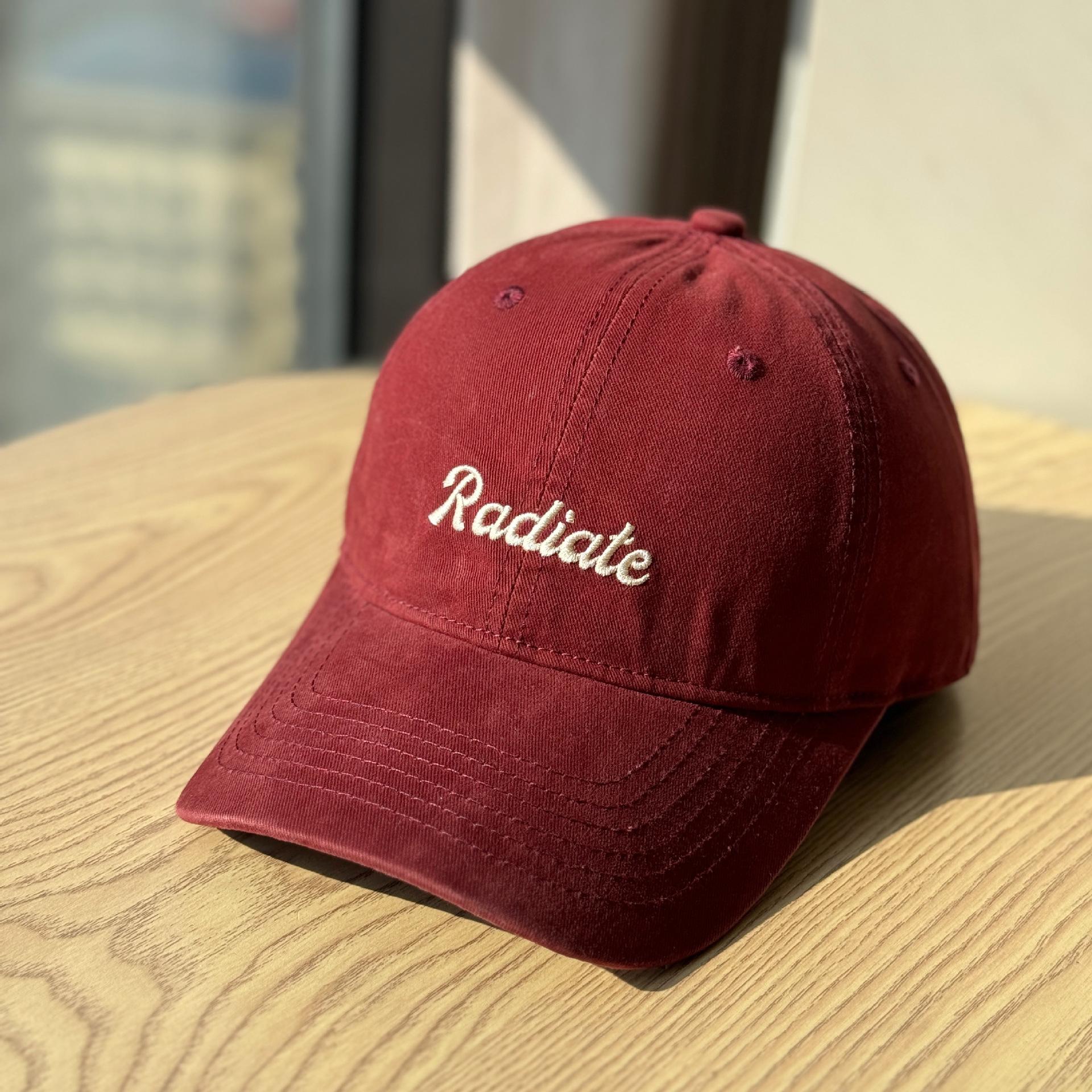 High-quality wide-brimmed baseball cap for women2026Pure cotton soft-top hat, simple and versatile, burgundy baseball cap for men Adult54-60Adjustable вина червоного кольору
High-quality wide-brimmed baseball cap for women2026Pure cotton soft-top hat, simple and versatile, burgundy baseball cap for men Adult54-60Adjustable вина червоного кольору