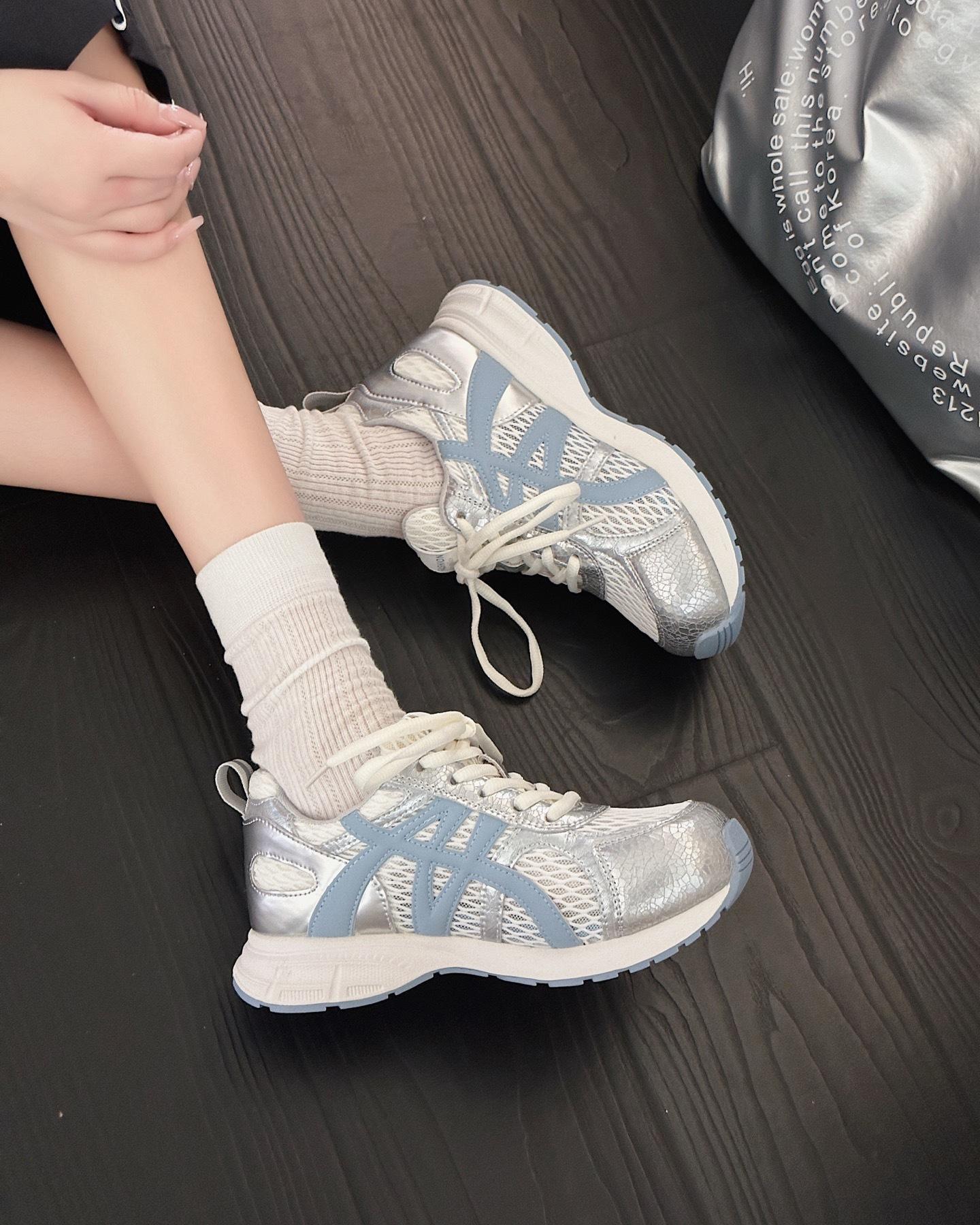 Leather women s shoes summer new retro soft-soled doll head mesh color matching sports and leisure 35
Leather women s shoes summer new retro soft-soled doll head mesh color matching sports and leisure 35