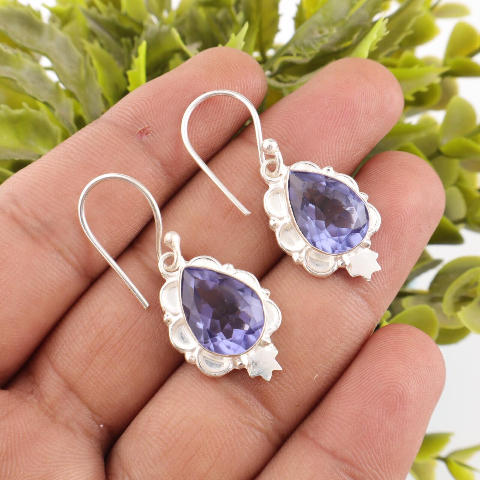 Натуральный камень иолит, серебро 925 пробы, украшения ручной работы, красивые серьги EE-163-1
Натуральный камень иолит, серебро 925 пробы, украшения ручной работы, красивые серьги EE-163-1