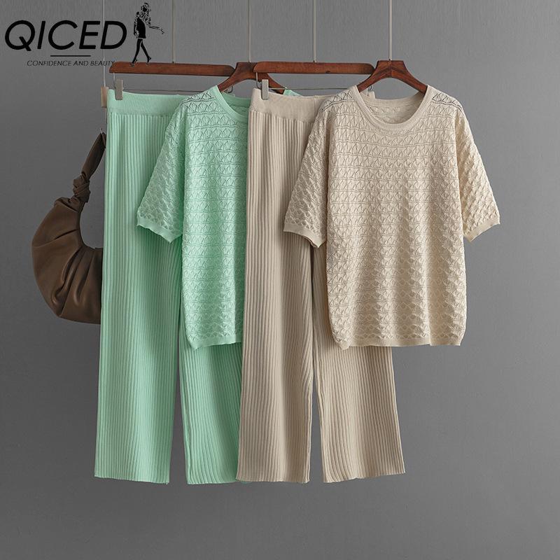 QICED Summer Solid-color Hollowed-out Casual Round-neck Fashion Set Short-sleeved and Long Pants Knitted Two-piece Set One Size
QICED Summer Solid-color Hollowed-out Casual Round-neck Fashion Set Short-sleeved and Long Pants Knitted Two-piece Set One Size
