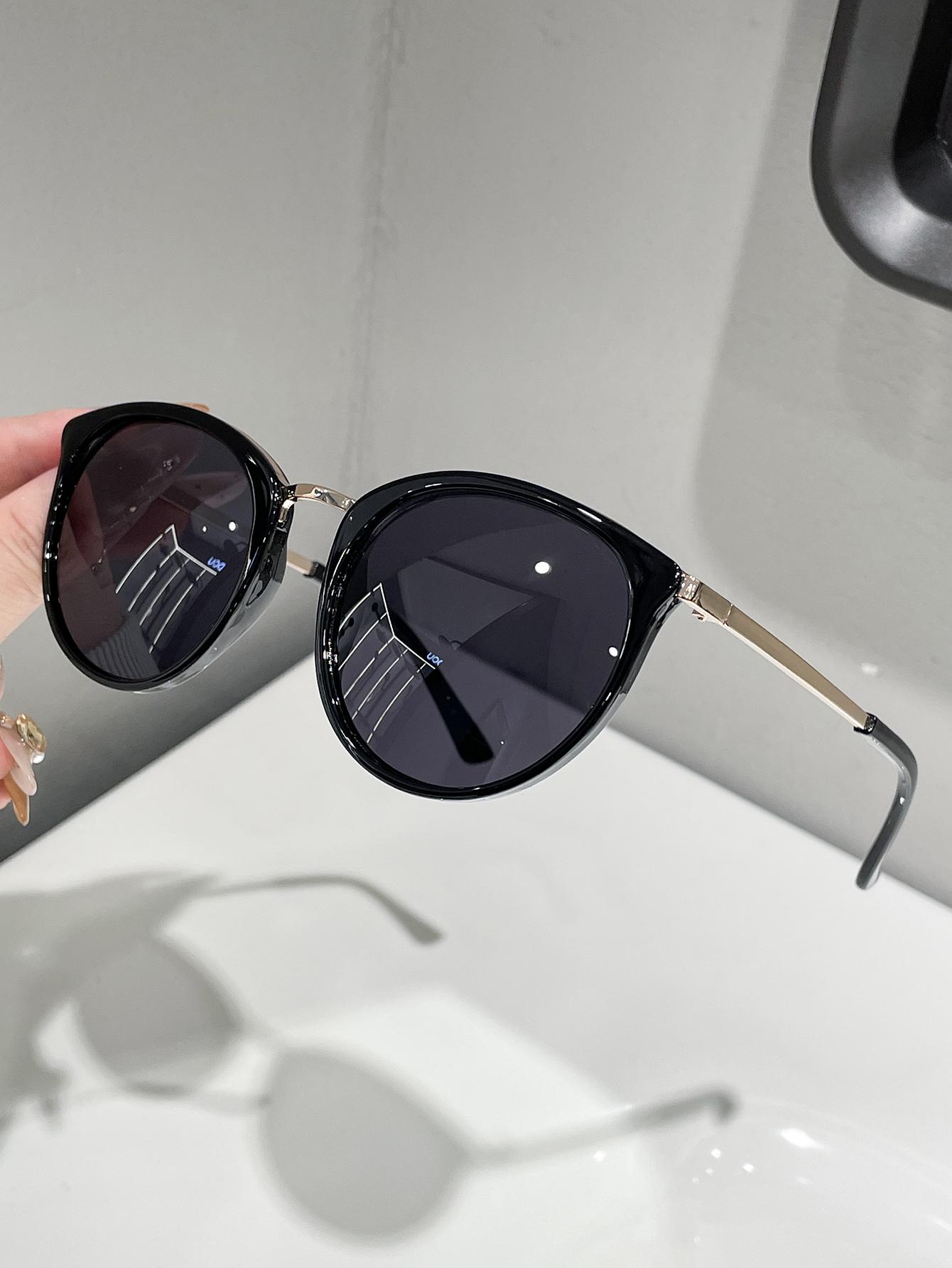 1PC Y2K Basic round Frame Fashion Glasses Unisex Suitable for Daily Wear Photography Driving European Style Optical Glasses чорний
1PC Y2K Basic round Frame Fashion Glasses Unisex Suitable for Daily Wear Photography Driving European Style Optical Glasses чорний