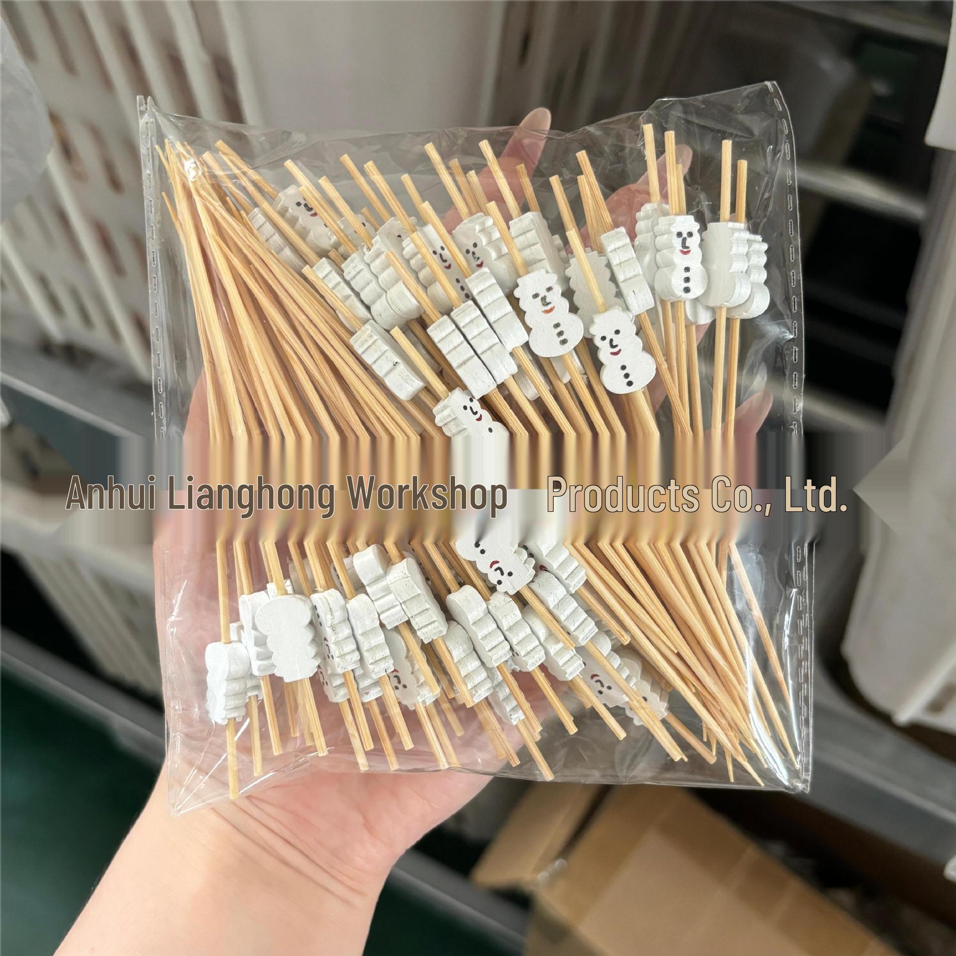 Santa Claus Bamboo Christmas Cocktail and Fruit Skewers 12cm, 100 pieces/pack
Santa Claus Bamboo Christmas Cocktail and Fruit Skewers 12cm, 100 pieces/pack