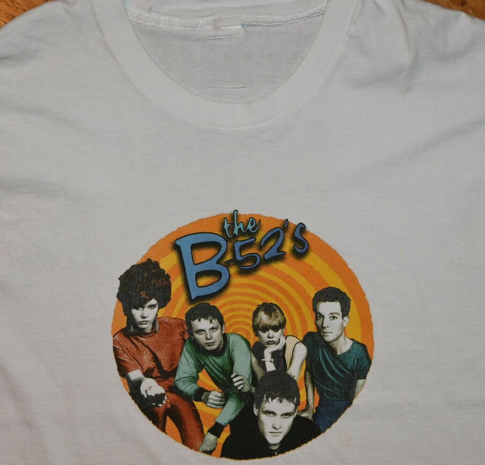 THE B-52 s vtg concert tour T-Shirt Unisex Tee For Men Women S-234XL Unisex T-Shirt S
THE B-52 s vtg concert tour T-Shirt Unisex Tee For Men Women S-234XL Unisex T-Shirt S