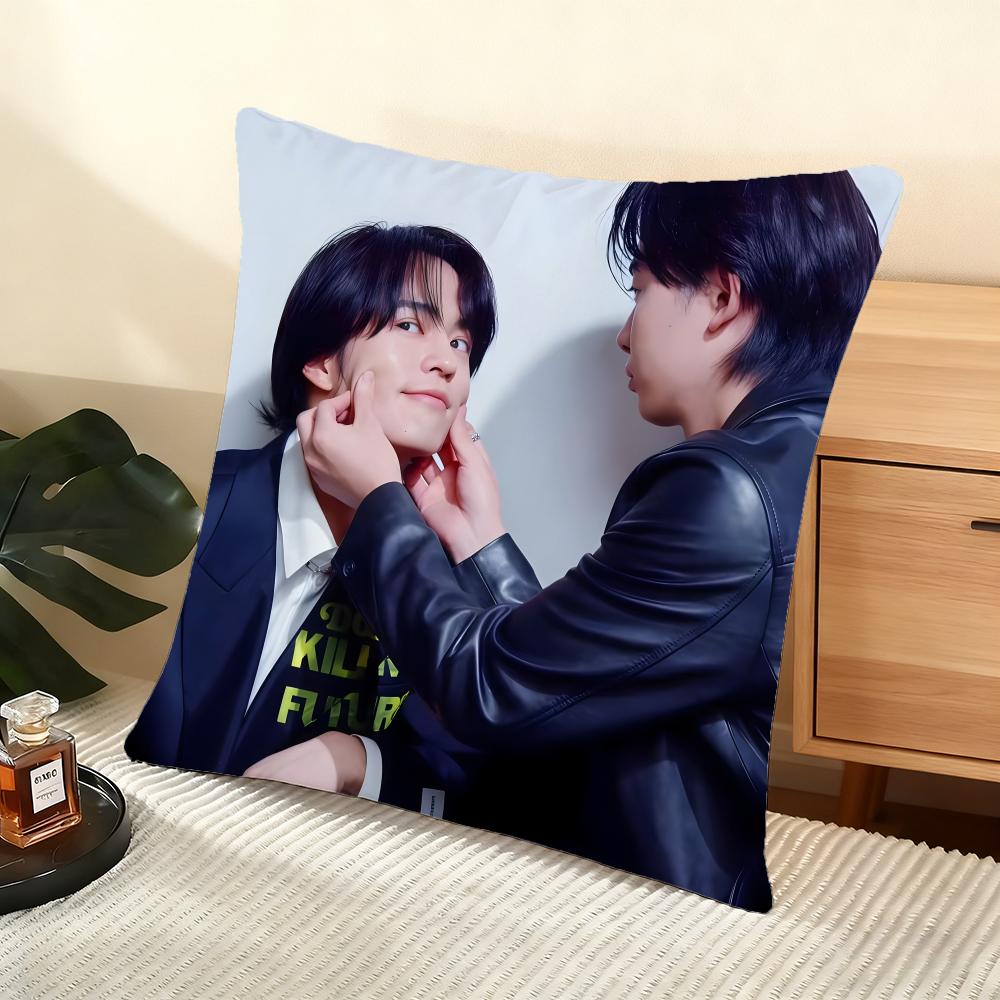 Cushion Cover Silky Short Plush Home Sofa Cushion Cover - Invisible Zipper Home Decoration Cosmetic Playlover TV Series 12x12Inch
Cushion Cover Silky Short Plush Home Sofa Cushion Cover - Invisible Zipper Home Decoration Cosmetic Playlover TV Series 12x12Inch