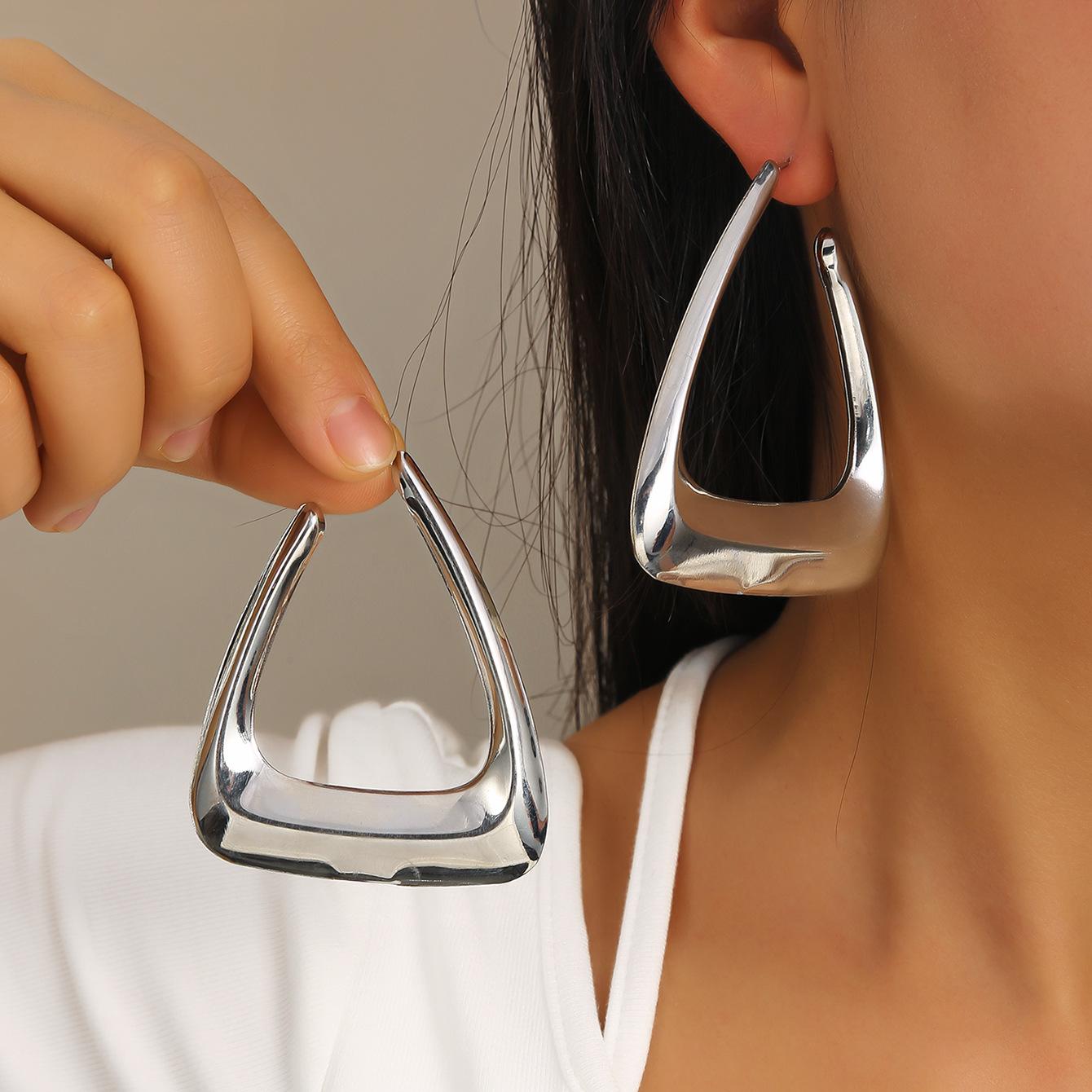 New Exaggerate Hip-Hop Punk Geometry Large Square Metal Earrings for Women Fashion Personalized Praty Jewerly GIfts
New Exaggerate Hip-Hop Punk Geometry Large Square Metal Earrings for Women Fashion Personalized Praty Jewerly GIfts