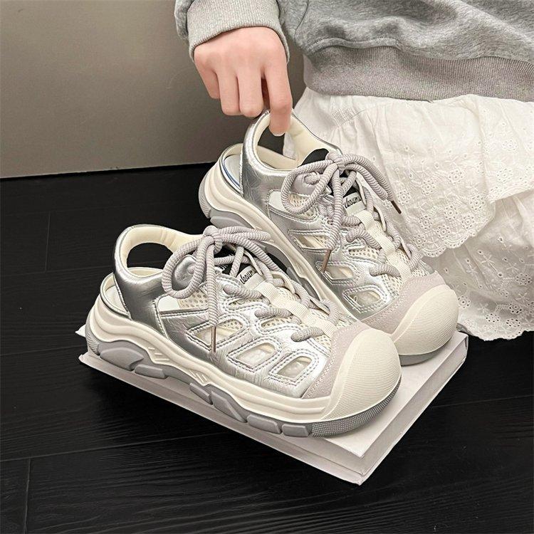 Ugly cute shoes children 2025 new popular baotou Roman sports sandals outer wear summer casual hollow mountaineering shoes 40 серебряный
Ugly cute shoes children 2025 new popular baotou Roman sports sandals outer wear summer casual hollow mountaineering shoes 40 серебряный