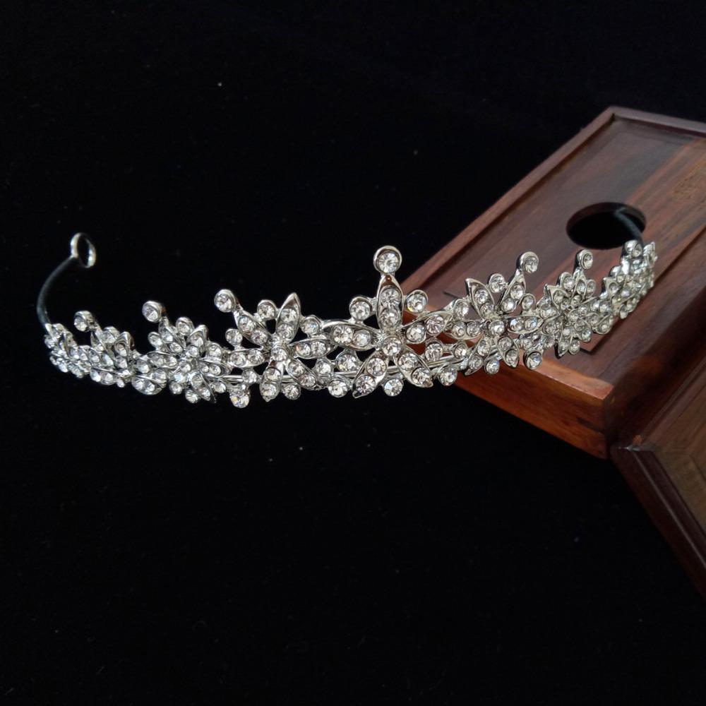 Барокко розовое золото серебряный цвет кристалл сверкающий свадебный тиара корона женские украшения для волос свадебные украшения для волос невесты аксессуары Width: Approximately 14cm серебряный
Барокко розовое золото серебряный цвет кристалл сверкающий свадебный тиара корона женские украшения для волос свадебные украшения для волос невесты аксессуары Width: Approximately 14cm серебряный