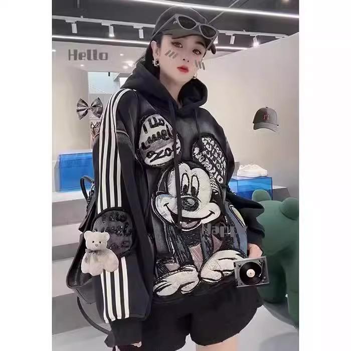 Plus Size Mickey Applique Fleece-Lined Hooded Sweatshirt for Women (Heavy Duty, Three Stripes) 4XL чорний
Plus Size Mickey Applique Fleece-Lined Hooded Sweatshirt for Women (Heavy Duty, Three Stripes) 4XL чорний