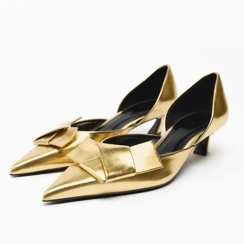 Spring Luxury Women s Pumps Golden Bow Decoration Pointed Toe Elegant Party Wedding Mid Heels Designer Shoes for Lady 35 золотий
Spring Luxury Women s Pumps Golden Bow Decoration Pointed Toe Elegant Party Wedding Mid Heels Designer Shoes for Lady 35 золотий