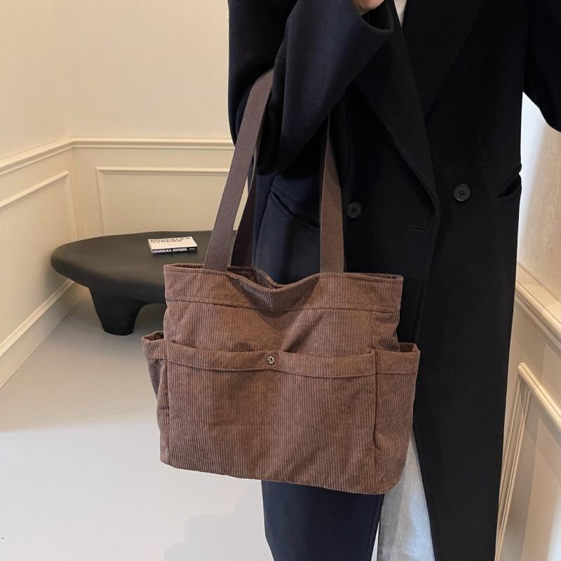 Women s Korean Corduroy Tote Bag Large Capacity Commuting Handbag Artistic All-matching Student Shoulder коричневий
Women s Korean Corduroy Tote Bag Large Capacity Commuting Handbag Artistic All-matching Student Shoulder коричневий