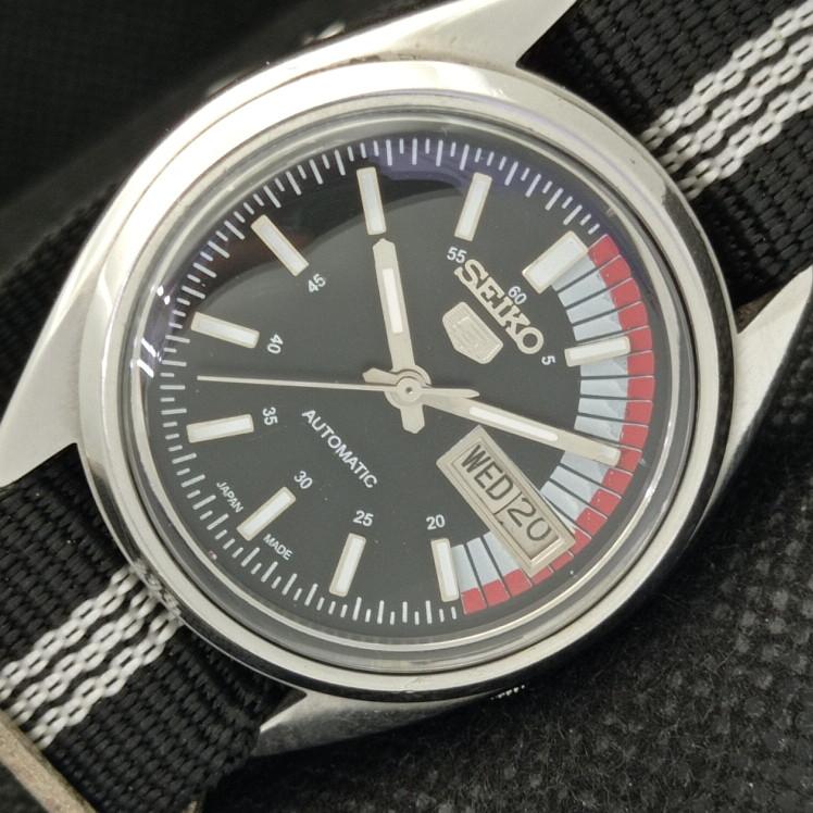 Б/У винтажные часы SEIKO 5 AUTOMATIC 7009A JAPAN MENS D/D BLACK WATCH 608c-a315444-9 SKU608c-a315444
Б/У винтажные часы SEIKO 5 AUTOMATIC 7009A JAPAN MENS D/D BLACK WATCH 608c-a315444-9 SKU608c-a315444