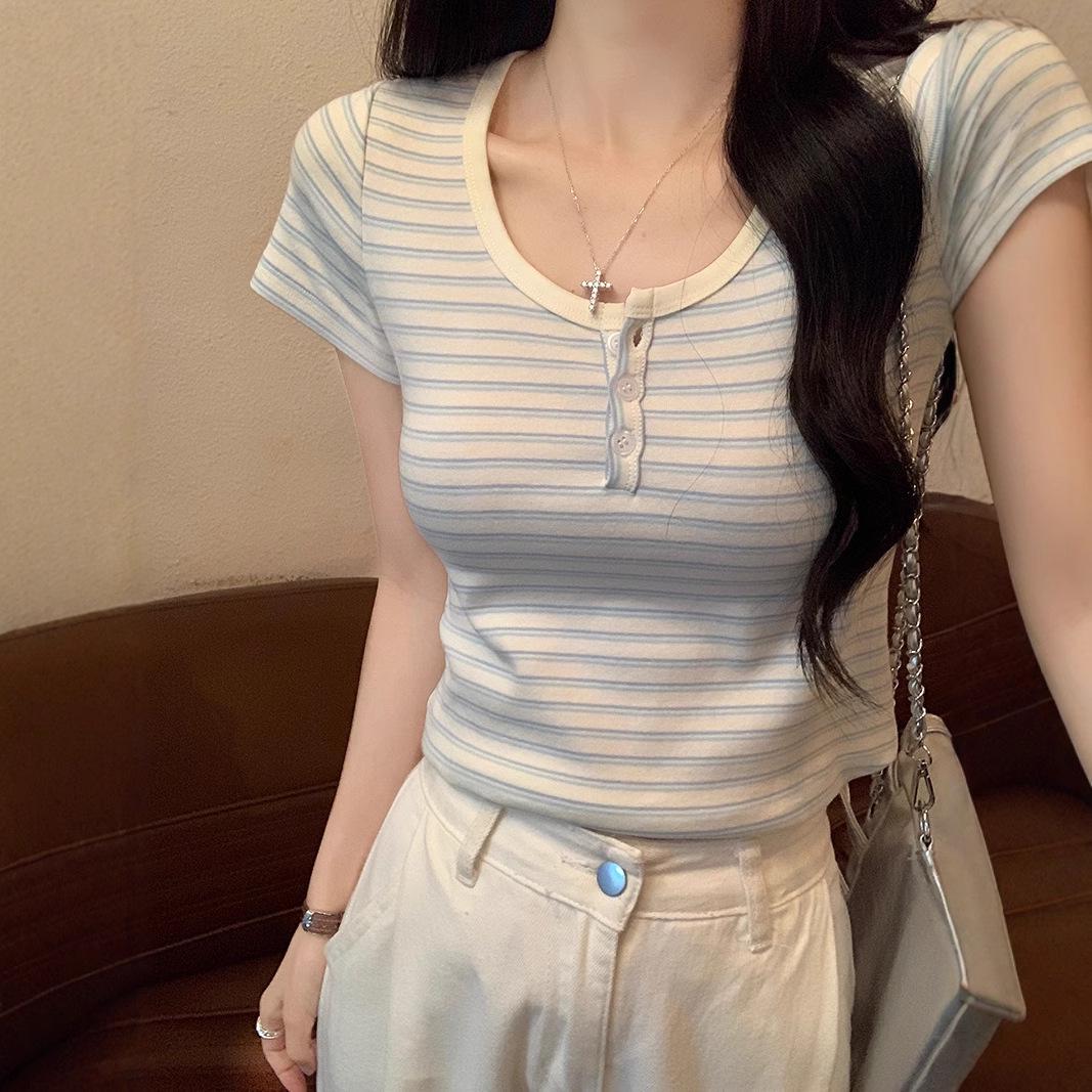 Summer 2025 Striped Slim Fit Short-Sleeved T-Shirt - Trendy American Style, Pure & Sexy Round Neck Women s Top XL
Summer 2025 Striped Slim Fit Short-Sleeved T-Shirt - Trendy American Style, Pure & Sexy Round Neck Women s Top XL
