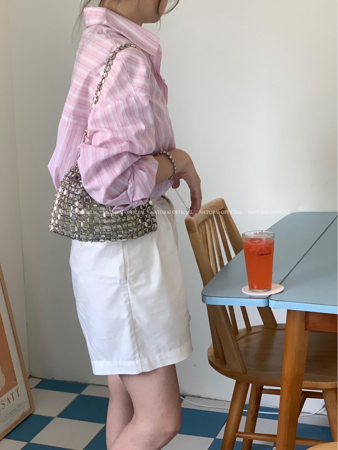 Натуральна Срібляста Плетена Сумка-Тоут з Бісером Ручної Роботи - Літній Обов язковий Аксесуар на Плече срібний
Натуральна Срібляста Плетена Сумка-Тоут з Бісером Ручної Роботи - Літній Обов язковий Аксесуар на Плече срібний