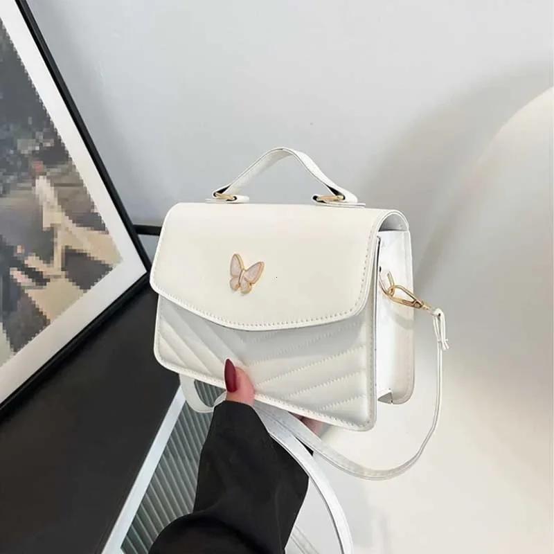 PU Versatile and Fashionable Portable Small Square Bag Single Shoulder Crossbody Bag Luxury Designer Handbag Bolsas De Mujer
PU Versatile and Fashionable Portable Small Square Bag Single Shoulder Crossbody Bag Luxury Designer Handbag Bolsas De Mujer