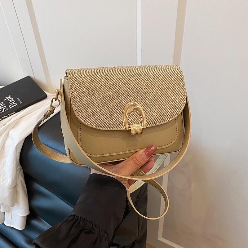 Niche single shoulder armpit bag women s 2025 new trendy fashion saddle bag simple personalized single shoulder messenger bag коричневый
Niche single shoulder armpit bag women s 2025 new trendy fashion saddle bag simple personalized single shoulder messenger bag коричневый
