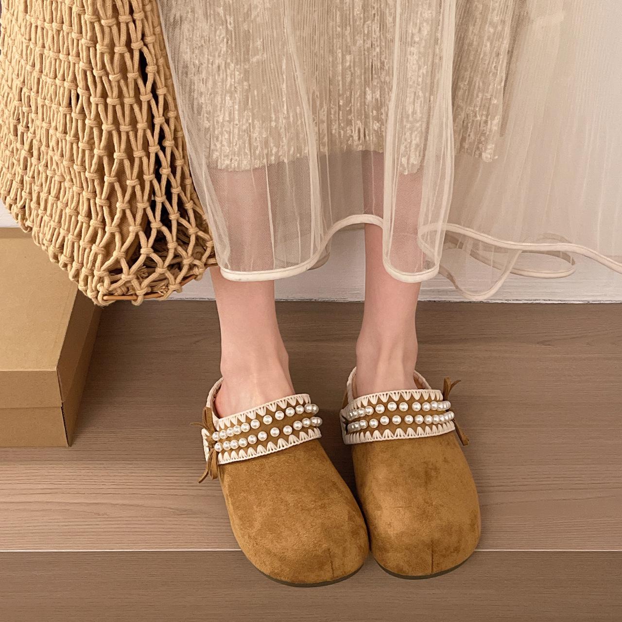 High-heeled Slippers - New Women s Style, Versatile, One-piece Slip-on, Toe Cover, Half Heel Shoes 40
High-heeled Slippers - New Women s Style, Versatile, One-piece Slip-on, Toe Cover, Half Heel Shoes 40