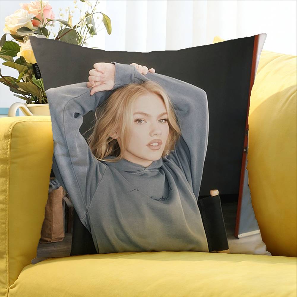 FFreya Skye Singer World Various Sizes Square Pillow Case For Car Home Bedchamber Decor 30X30cm
FFreya Skye Singer World Various Sizes Square Pillow Case For Car Home Bedchamber Decor 30X30cm