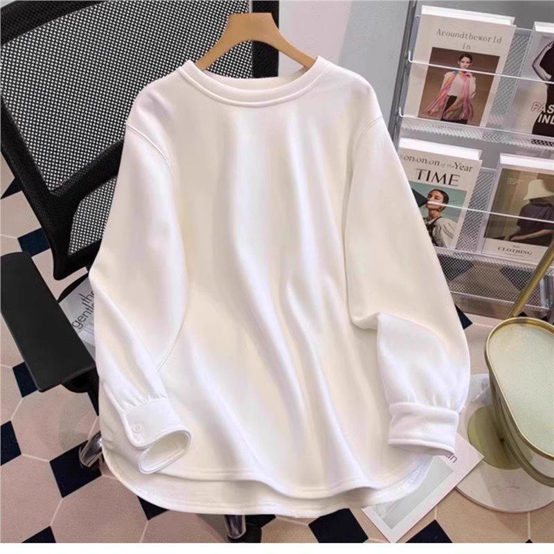 White Plus Size Brushed Long Sleeve T-Shirt for Women - Loose Fit Base Layer for Spring, Autumn, Winter XXL
White Plus Size Brushed Long Sleeve T-Shirt for Women - Loose Fit Base Layer for Spring, Autumn, Winter XXL