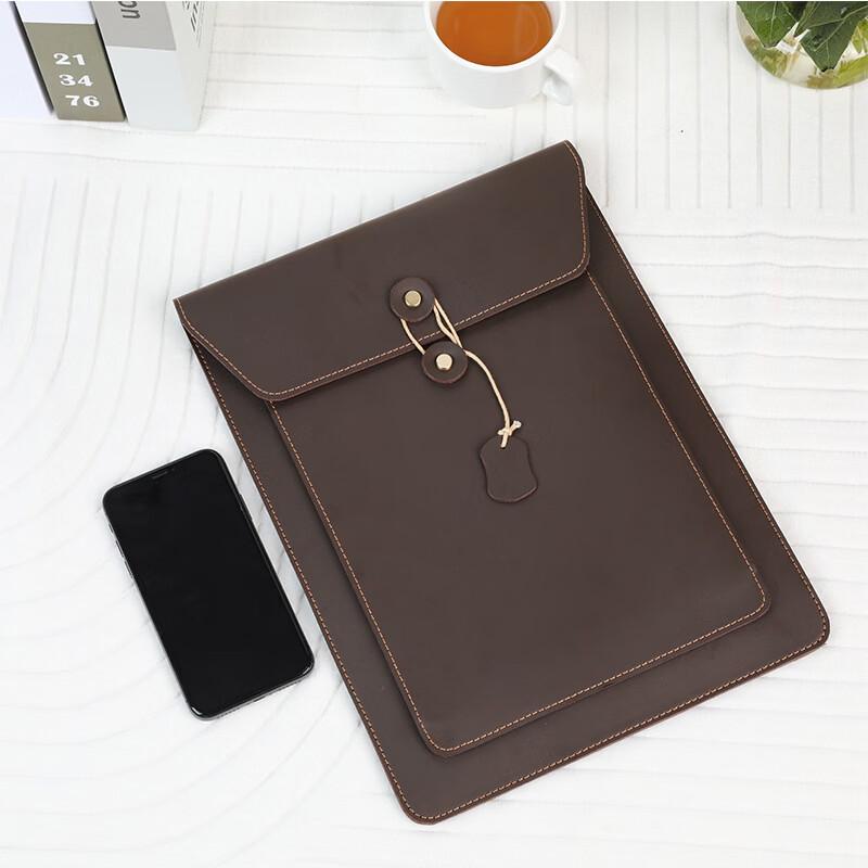Lishen Retro Laptop & Tablet Sleeve
Lishen Retro Laptop & Tablet Sleeve