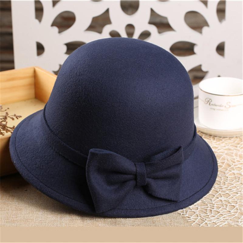 New Temperament Wool For Women Girls Wool French Elegant Fedora Hats Women Autumn Winter Vintage Hat With Wide Brim PH29 M (56-58CM) темно-синього кольору
New Temperament Wool For Women Girls Wool French Elegant Fedora Hats Women Autumn Winter Vintage Hat With Wide Brim PH29 M (56-58CM) темно-синього кольору