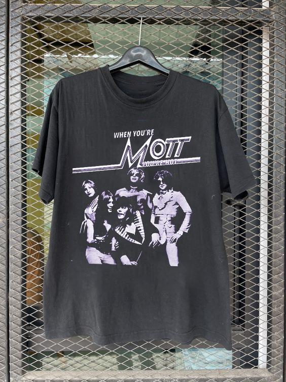 MOTT THE HOOPLE Band When You Are Hot Full Size S-5XL SS595 Unisex T-Shirt L
MOTT THE HOOPLE Band When You Are Hot Full Size S-5XL SS595 Unisex T-Shirt L