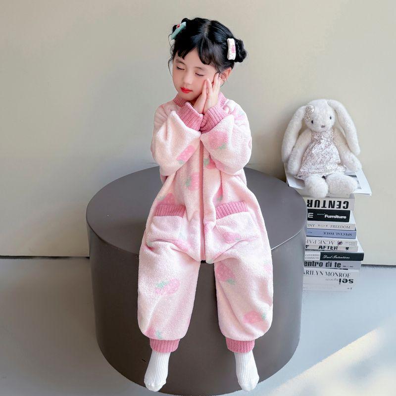 Girls Pajamas 2025 New Autumn and Winter Coral Velvet Warm Kidsren s Flannel Home Clothes Baby Girl One-Piece Romper Pink Strawberry 048 90
Girls Pajamas 2025 New Autumn and Winter Coral Velvet Warm Kidsren s Flannel Home Clothes Baby Girl One-Piece Romper Pink Strawberry 048 90