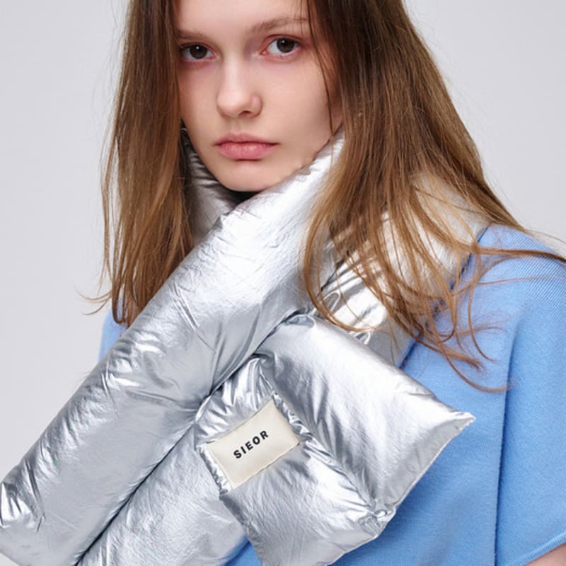 SIEOR CUDDLY muffler_silver silver
SIEOR CUDDLY muffler_silver silver