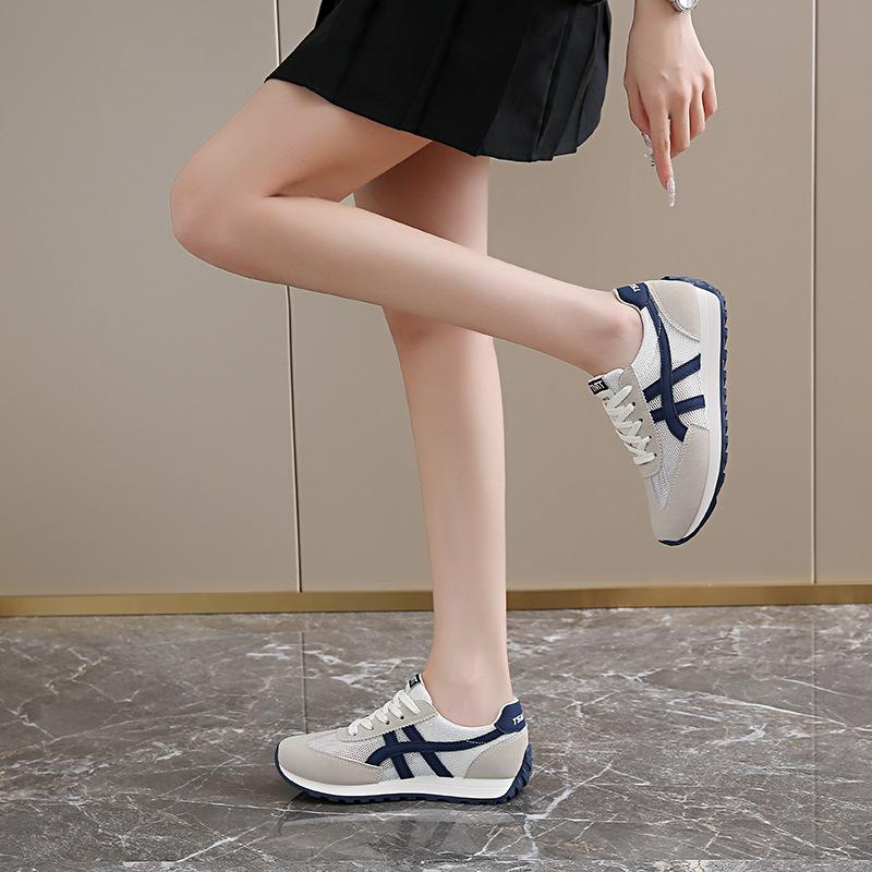 Is the new Forrest Gump shoes women s summer student sports running shoes casual shoes platform heightening shoes F- 35 синий
Is the new Forrest Gump shoes women s summer student sports running shoes casual shoes platform heightening shoes F- 35 синий