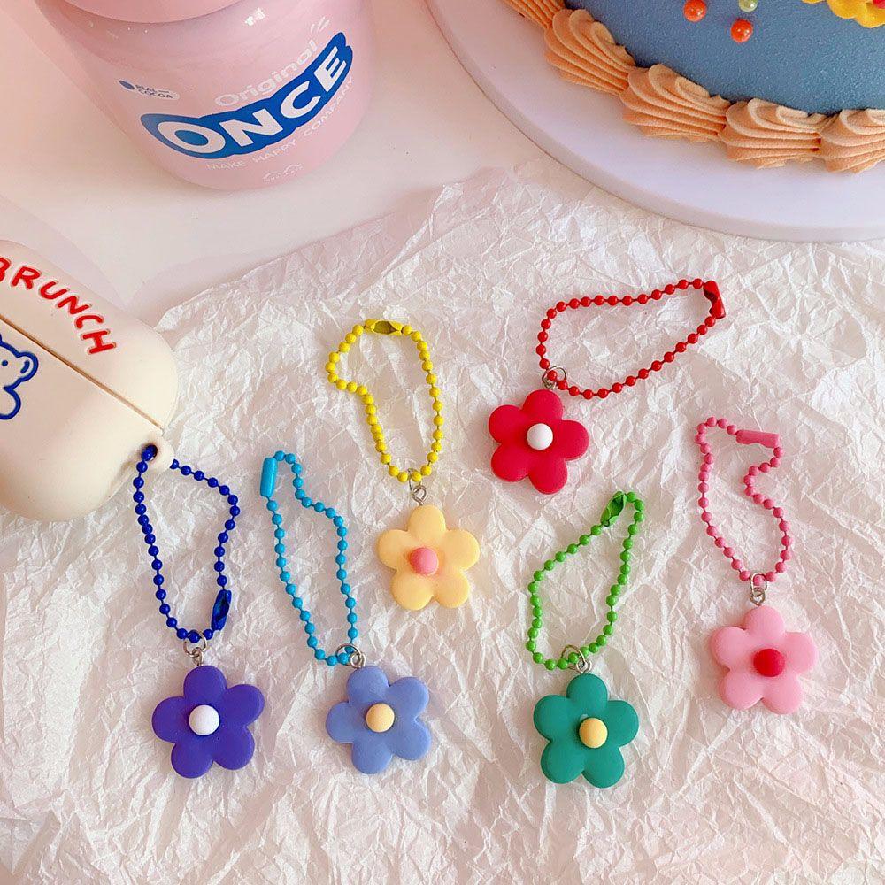 Color School Bag Pendant Simple Creative Keychain Pendant Car Key Chain Flower Keychain Keyring жёлтый 
Color School Bag Pendant Simple Creative Keychain Pendant Car Key Chain Flower Keychain Keyring жёлтый