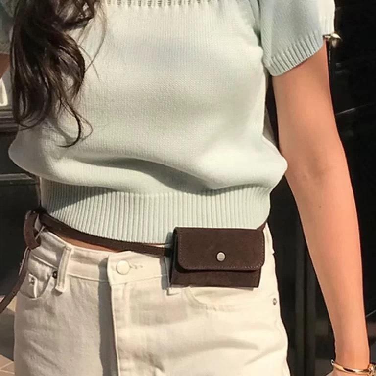 High-Grade Retro Square Waist Bag Korean Women Portable Key Coin Purse, All-Match Autumn Winter Fashion Waist Pouch коричневий
High-Grade Retro Square Waist Bag Korean Women Portable Key Coin Purse, All-Match Autumn Winter Fashion Waist Pouch коричневий