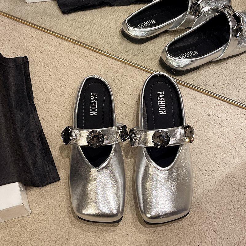 Two French Mary Jane single shoes for women in the summer of 2025, new soft soles with skirts, leather shoes, half-support bag head slippers 40
Two French Mary Jane single shoes for women in the summer of 2025, new soft soles with skirts, leather shoes, half-support bag head slippers 40