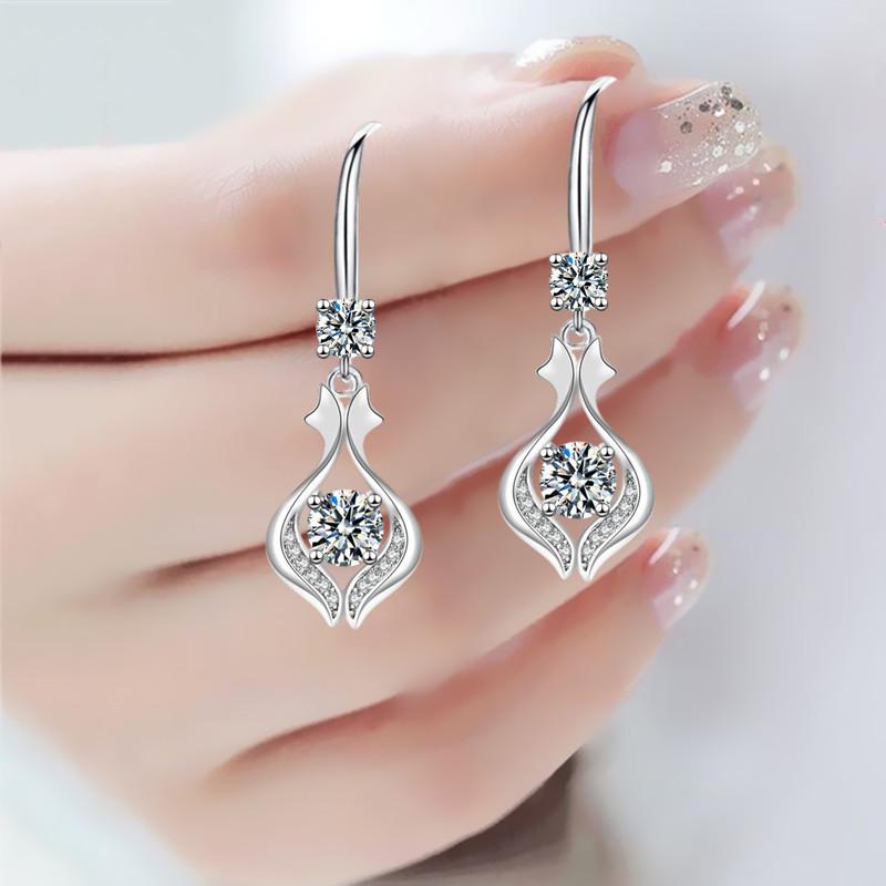 Fish Earrings Female High Grade Feeling with Fan Shaped Earrings Long High Grade Sense of Temperament Ear Hook EG-18
Fish Earrings Female High Grade Feeling with Fan Shaped Earrings Long High Grade Sense of Temperament Ear Hook EG-18