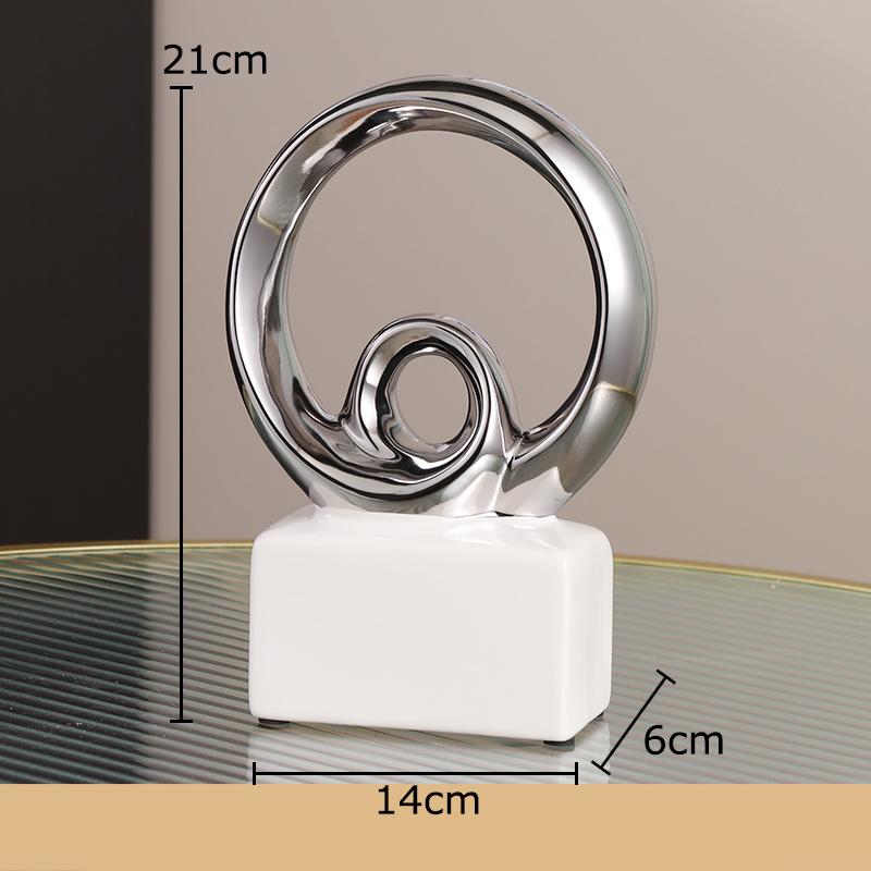 Gold Plated Endless Chain Abstract Artwork Ceramic Statue Desk Decoration Ornaments Chain Sculpture Room Aesthetics Decor
Gold Plated Endless Chain Abstract Artwork Ceramic Statue Desk Decoration Ornaments Chain Sculpture Room Aesthetics Decor