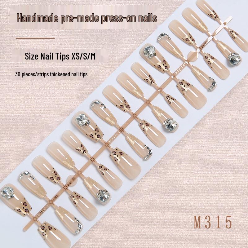 Autumn Winter Leopard Cat Eye Nail Art: Spicy Girl Flashy Handmade Wearable Nail Tips and Stickers.
Autumn Winter Leopard Cat Eye Nail Art: Spicy Girl Flashy Handmade Wearable Nail Tips and Stickers.