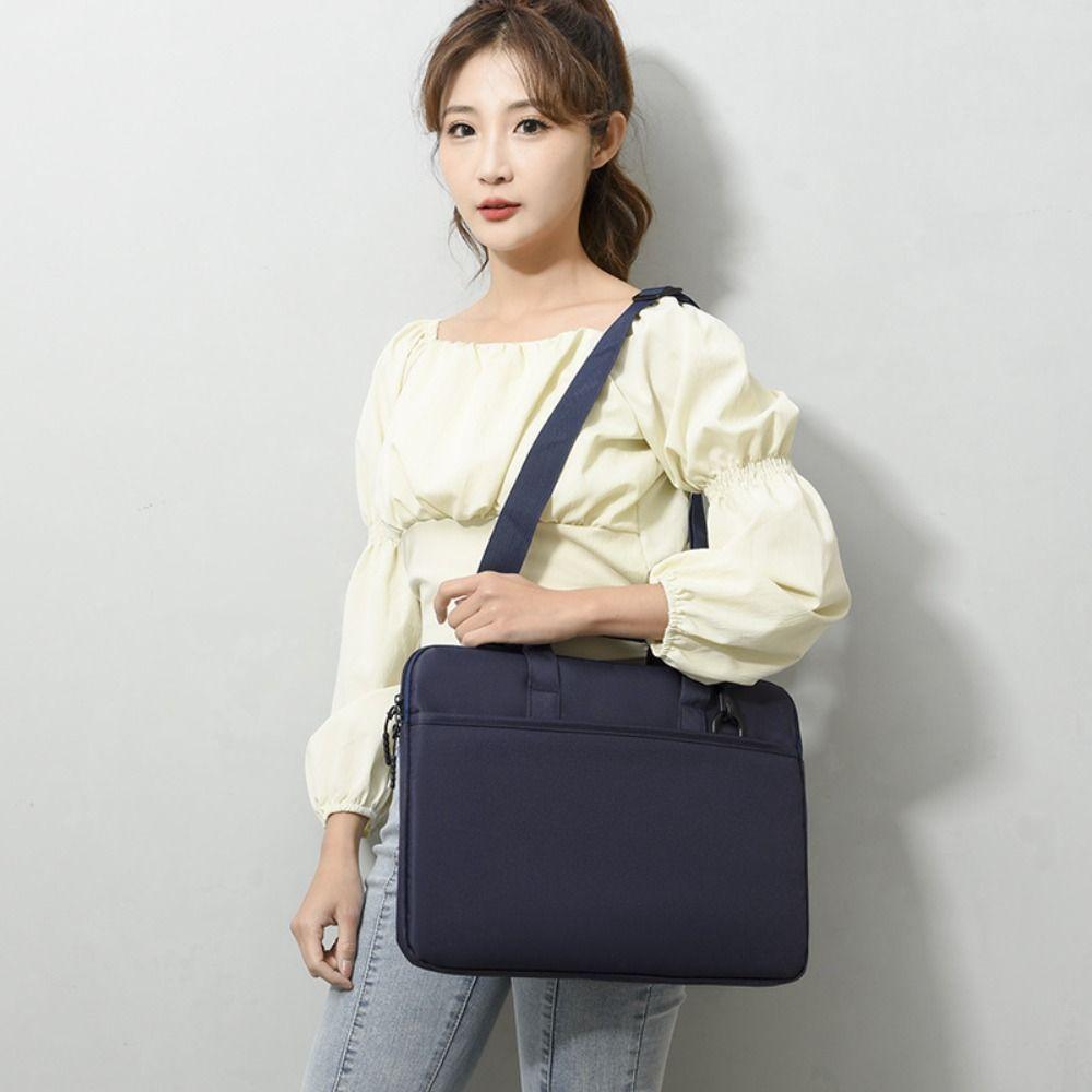 14/15.6 Inch Laptop Shoulder Sleeve Bag Single Shoulder Tablet Protective Case Men Women 14 inch світло-синій колір
14/15.6 Inch Laptop Shoulder Sleeve Bag Single Shoulder Tablet Protective Case Men Women 14 inch світло-синій колір