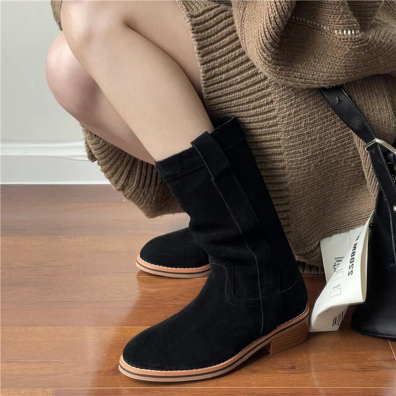 Korean style autumn and winter new short boots women s ins street style matte leather round head loose knight boots flat-bottomed medium boots 39 чёрный
Korean style autumn and winter new short boots women s ins street style matte leather round head loose knight boots flat-bottomed medium boots 39 чёрный