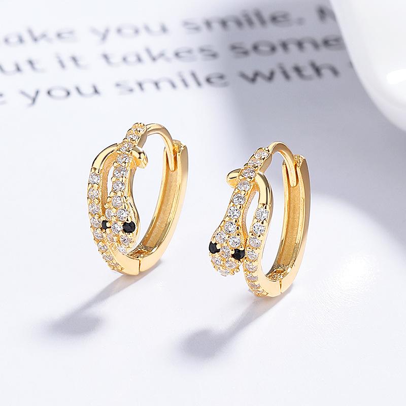 Spirit Snake Women s Fashion Charm Earrings Light Luxury Simple and Small Niche Earrings 925 silver золотий
Spirit Snake Women s Fashion Charm Earrings Light Luxury Simple and Small Niche Earrings 925 silver золотий